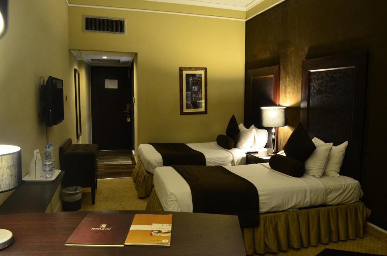 Smart Hotel Lahore Eksteriør billede